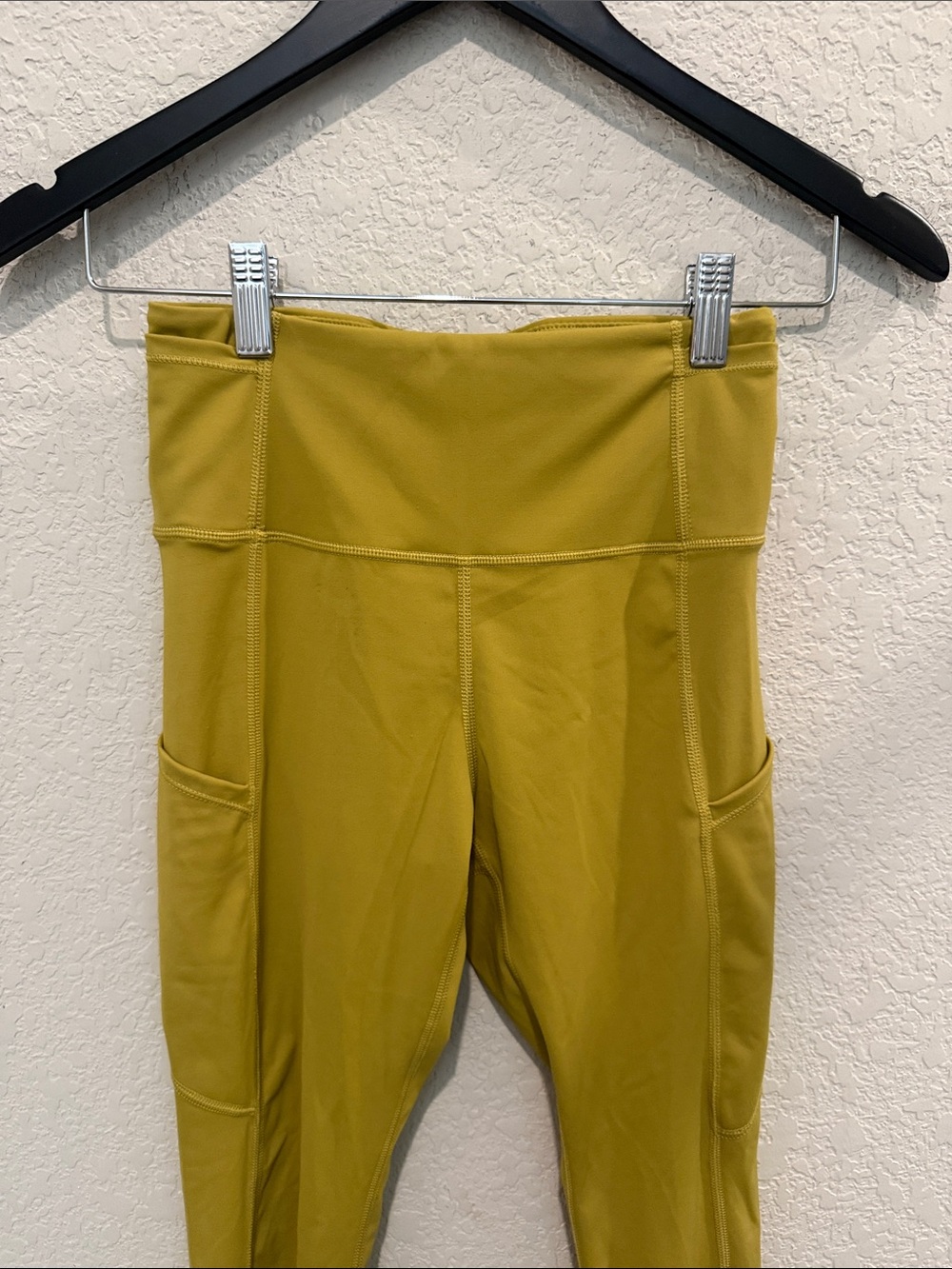 Lululemon High-Waist Pocket Leggings in Mustard Yellow size 4 - Picture 2 of 8